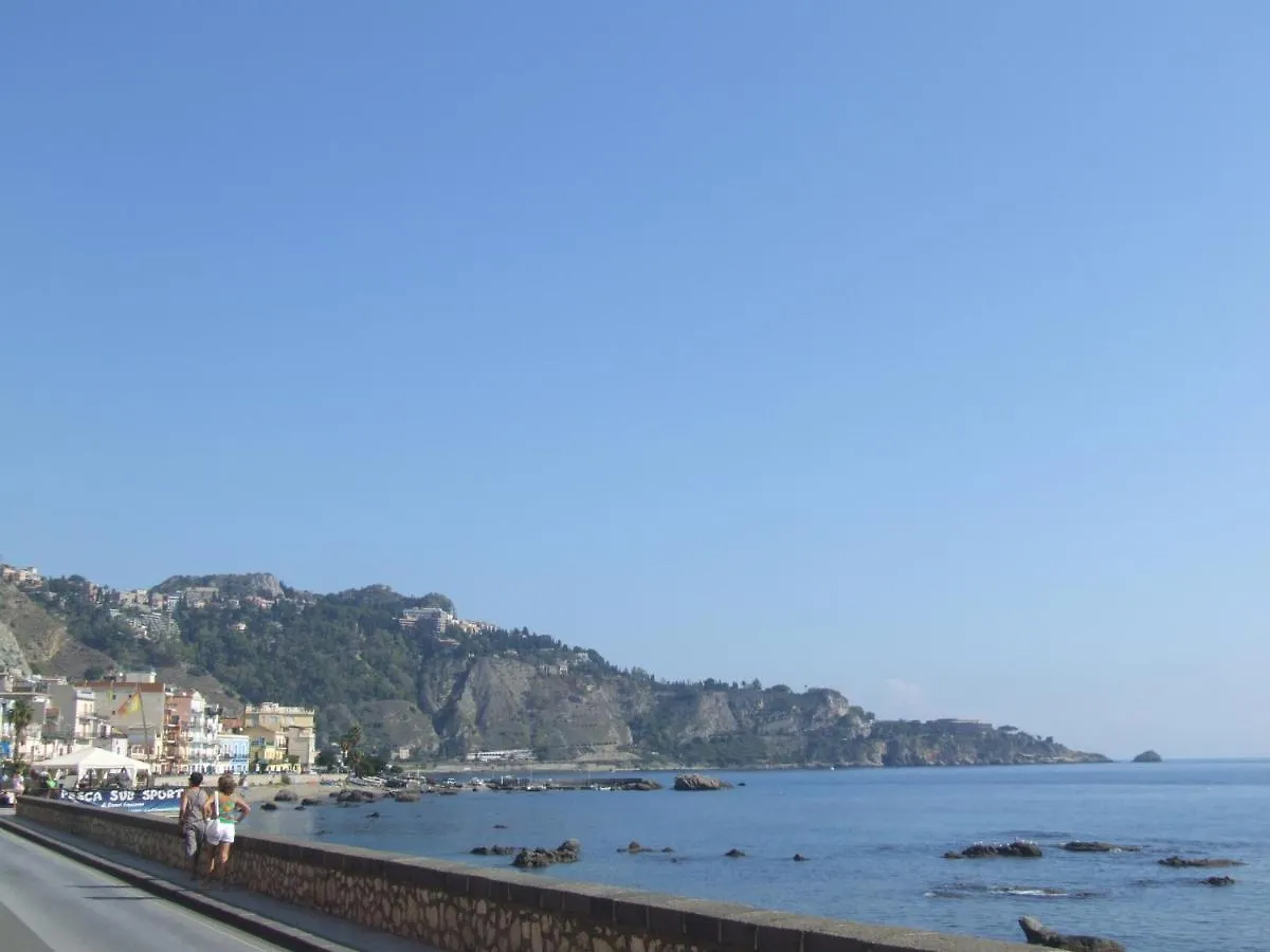 Casa vacanze Villa Casa Nicole Giardini Naxos Italia